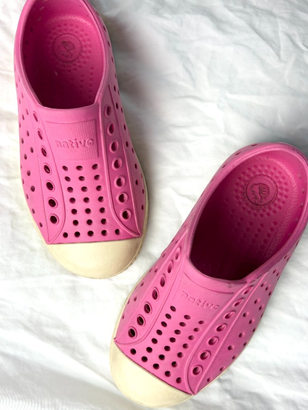 NATIVE Brand Toddler Girl Sz 9 Pink Water Sneakers